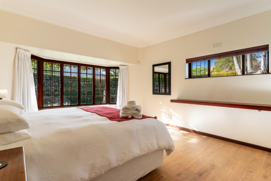 4 Bedroom Property for Sale in Constantia Western Cape
